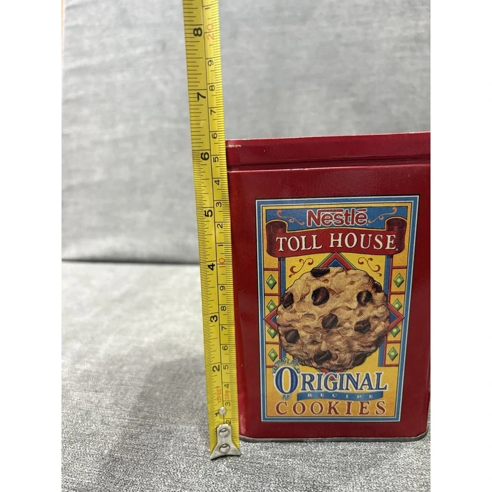 Vintage Nestle Toll House Original Recipe‎ Cookies Collectible Advertising Tin